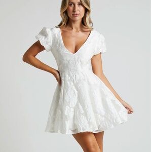 JACQUARD MINI DRESS with Puff Sleeves